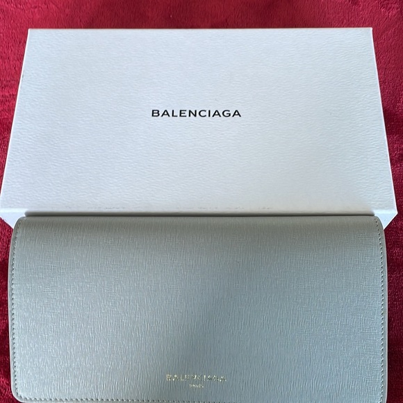 🎉hp🎉New BALENZIAGA bifold wallet - Picture 9 of 11